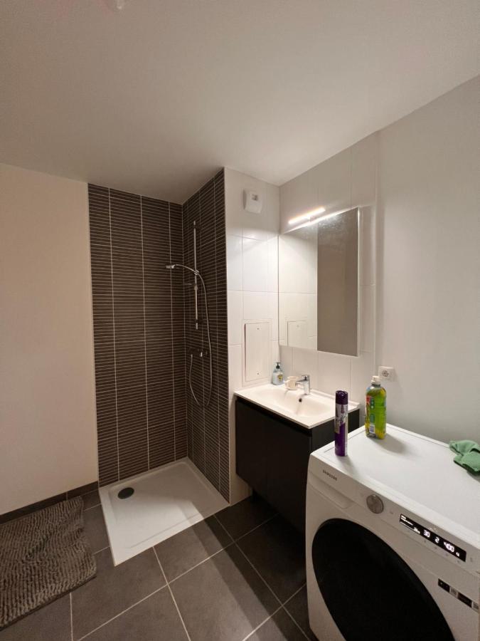 Chambre Privee Dans Un Appartement A 37 Min De Champs Elysees Сартрувіль Екстер'єр фото